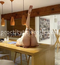 Фото проститутки Вика №3 в городе Батайск